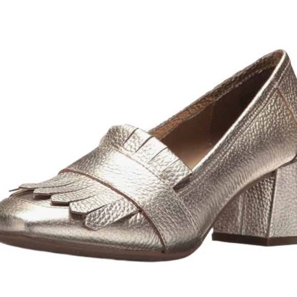 Kenneth Cole REACTION Women's Gold Michelle Block Heel Pump Size 6 NWT - Picture 2 of 11